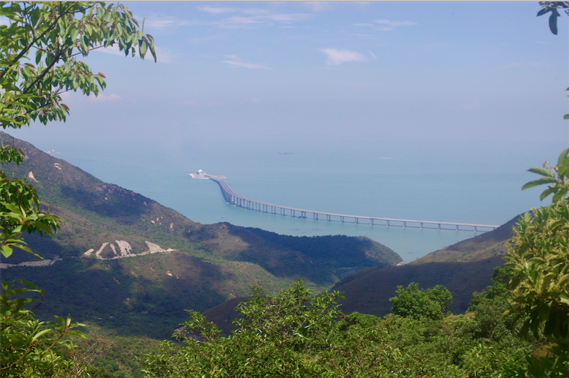World's Longest Sea-Crossing Bridge is First Land Link Between 2 of Asia's Most Exciting Cities
