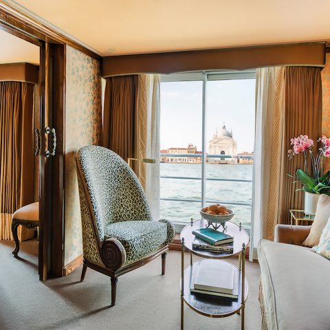 Ah, Venice: Luxurious New River Ship Sailing One of Europe's Most Unique Itineraries Revealed